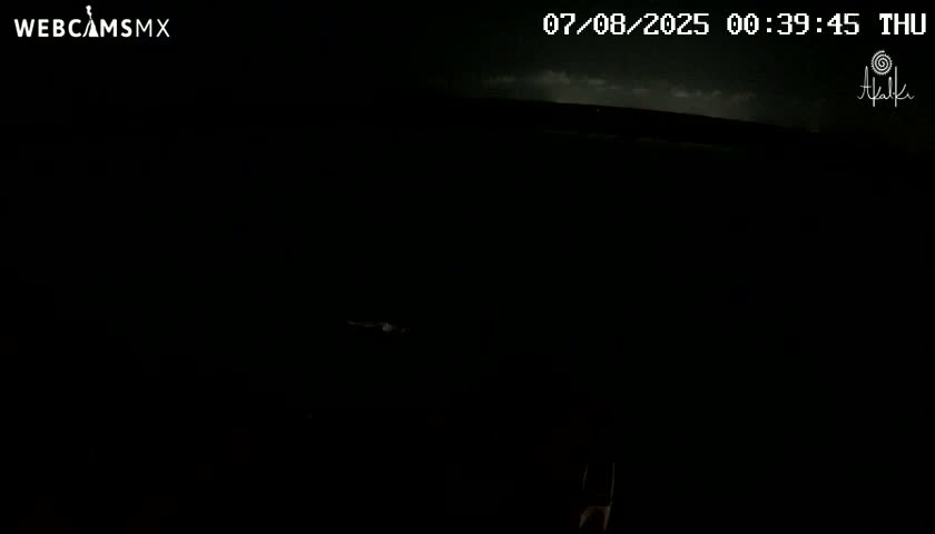 Laguna de Bacalar Lagoon Lake Akalki Live Cam - Bacalar,  Quintana Roo, Mexico