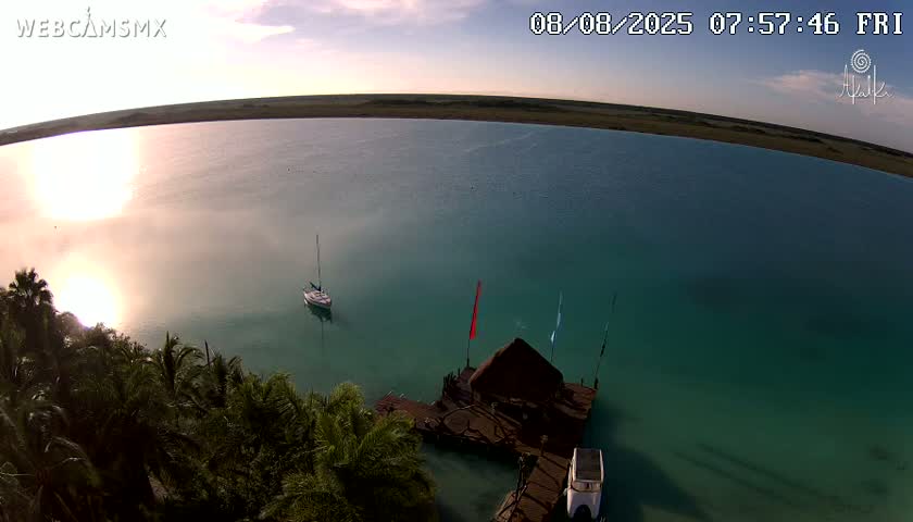 Laguna de Bacalar Lagoon Lake Akalki Live Cam - Bacalar,  Quintana Roo, Mexico