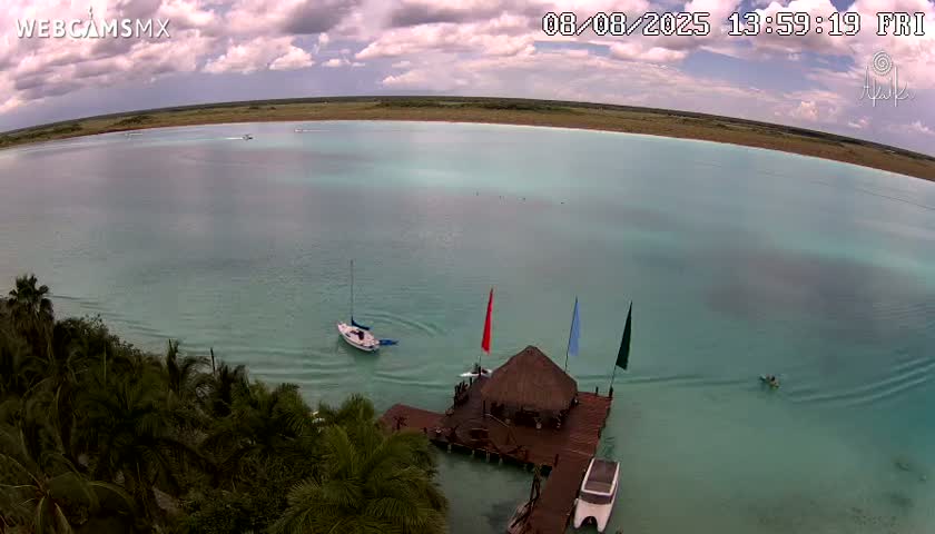 Laguna de Bacalar Lagoon Lake Akalki Live Cam - Bacalar,  Quintana Roo, Mexico