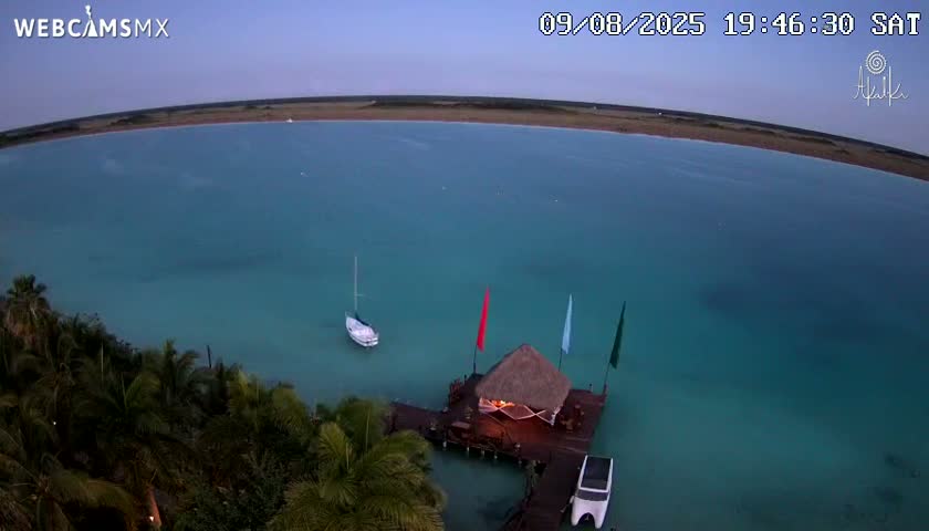 Laguna de Bacalar Lagoon Lake Akalki Live Cam - Bacalar,  Quintana Roo, Mexico