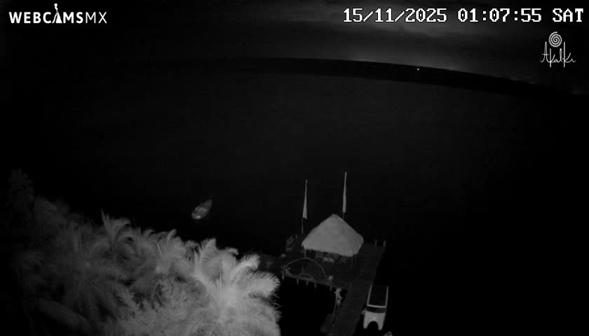 Laguna de Bacalar Lagoon Lake Akalki Live Cam - Bacalar,  Quintana Roo, Mexico