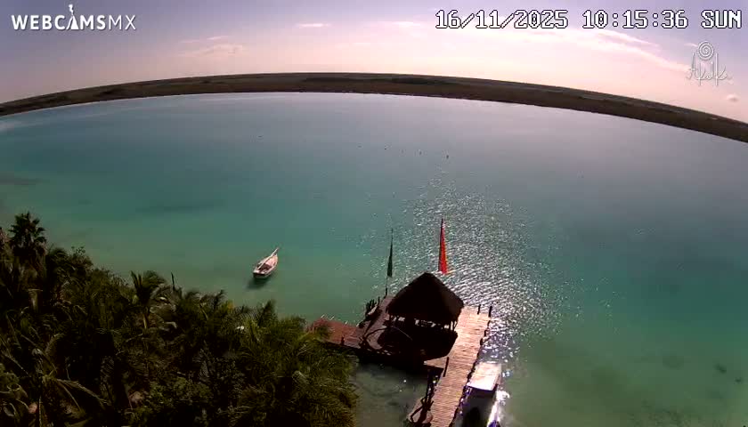 Laguna de Bacalar Lagoon Lake Akalki Live Cam - Bacalar,  Quintana Roo, Mexico