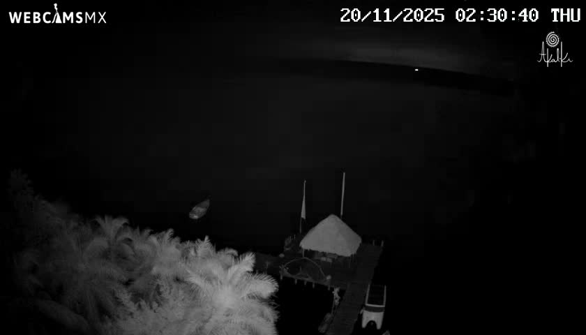 Laguna de Bacalar Lagoon Lake Akalki Live Cam - Bacalar,  Quintana Roo, Mexico