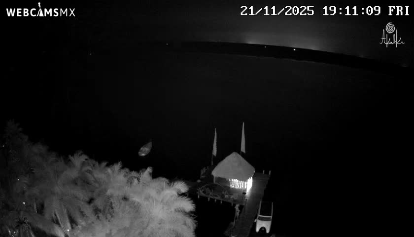 Laguna de Bacalar Lagoon Lake Akalki Live Cam - Bacalar,  Quintana Roo, Mexico