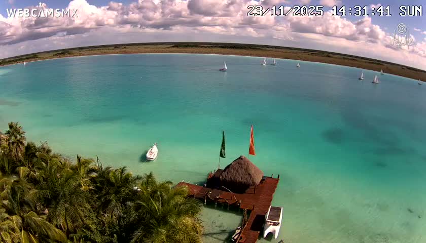 Laguna de Bacalar Lagoon Lake Akalki Live Cam - Bacalar,  Quintana Roo, Mexico