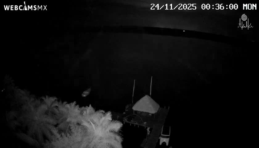 Laguna de Bacalar Lagoon Lake Akalki Live Cam - Bacalar,  Quintana Roo, Mexico