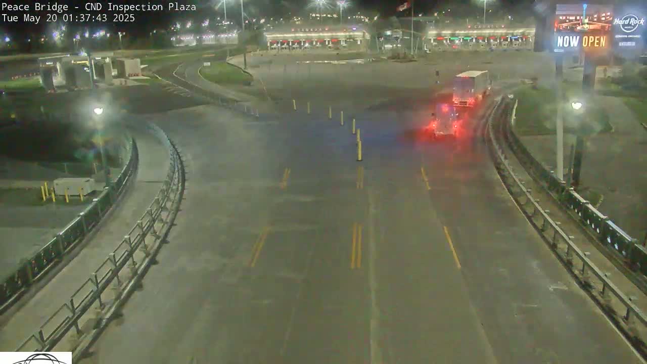 Fort Erie, Peace Bridge Canadian Inspection Plaza & Border Crossing Tool Booths Live Cam - Fort Erie, Niagara, Ontario, Canada