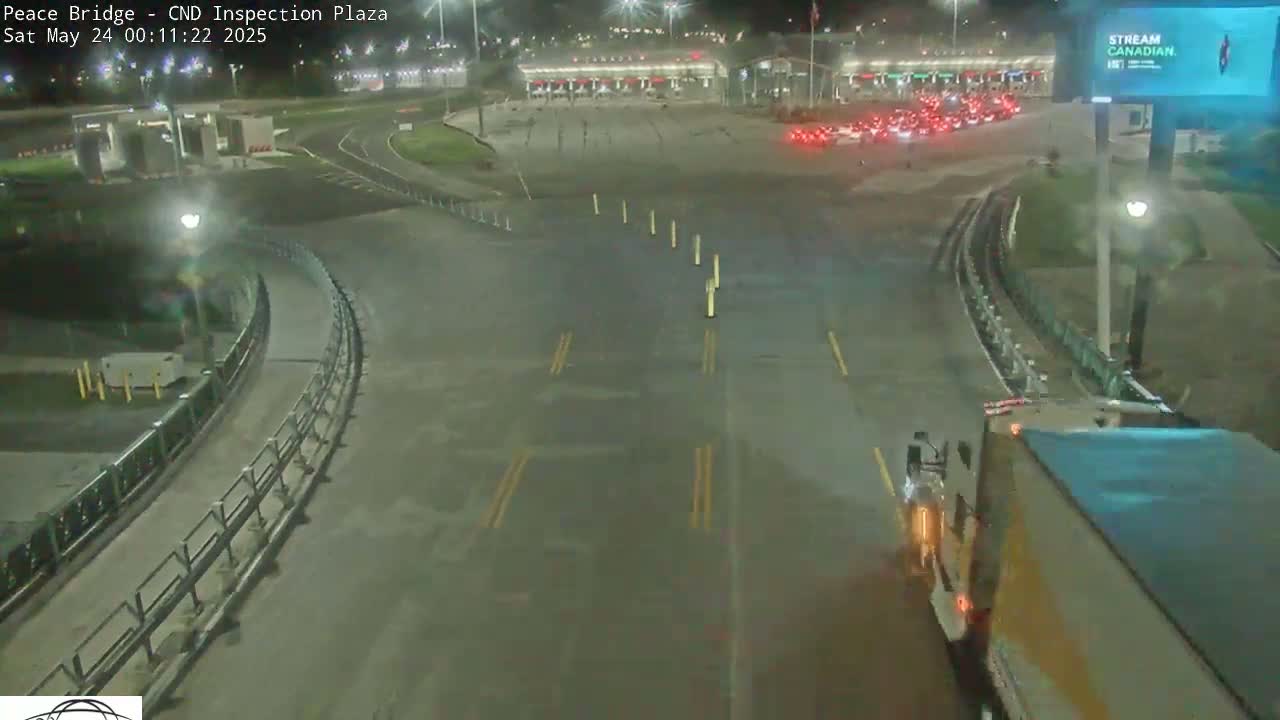 Fort Erie, Peace Bridge Canadian Inspection Plaza & Border Crossing Tool Booths Live Cam - Fort Erie, Niagara, Ontario, Canada