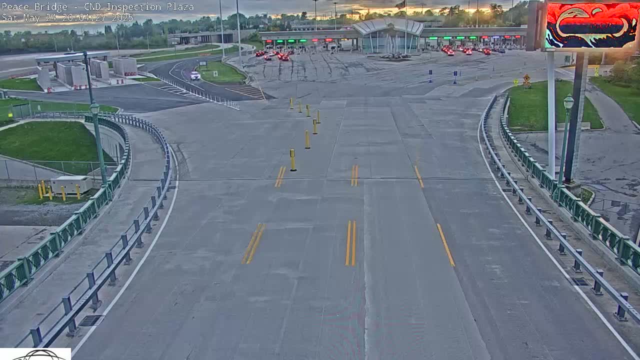 Fort Erie, Peace Bridge Canadian Inspection Plaza & Border Crossing Tool Booths Live Cam - Fort Erie, Niagara, Ontario, Canada