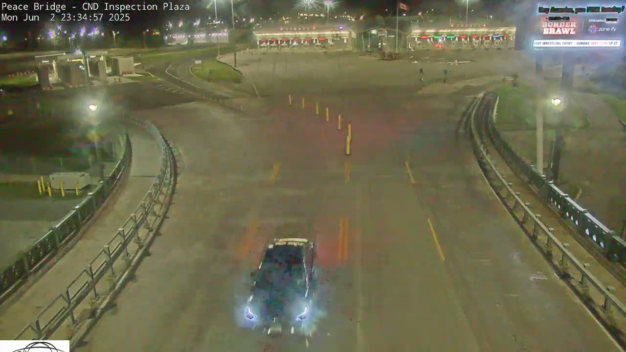 Fort Erie, Peace Bridge Canadian Inspection Plaza & Border Crossing Tool Booths Live Cam - Fort Erie, Niagara, Ontario, Canada