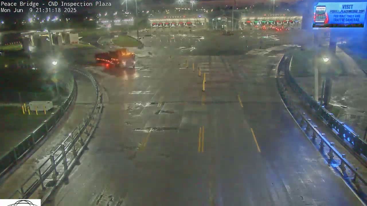 Fort Erie, Peace Bridge Canadian Inspection Plaza & Border Crossing Tool Booths Live Cam - Fort Erie, Niagara, Ontario, Canada