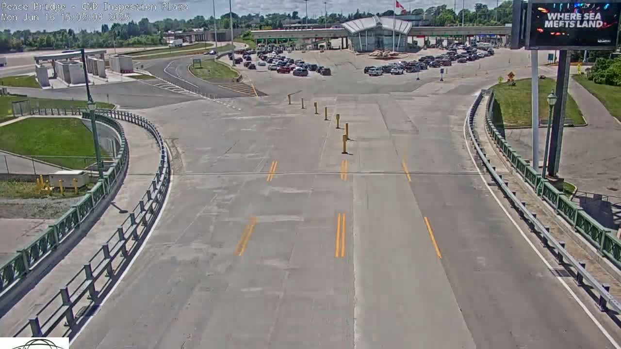 Fort Erie, Peace Bridge Canadian Inspection Plaza & Border Crossing Tool Booths Live Cam - Fort Erie, Niagara, Ontario, Canada