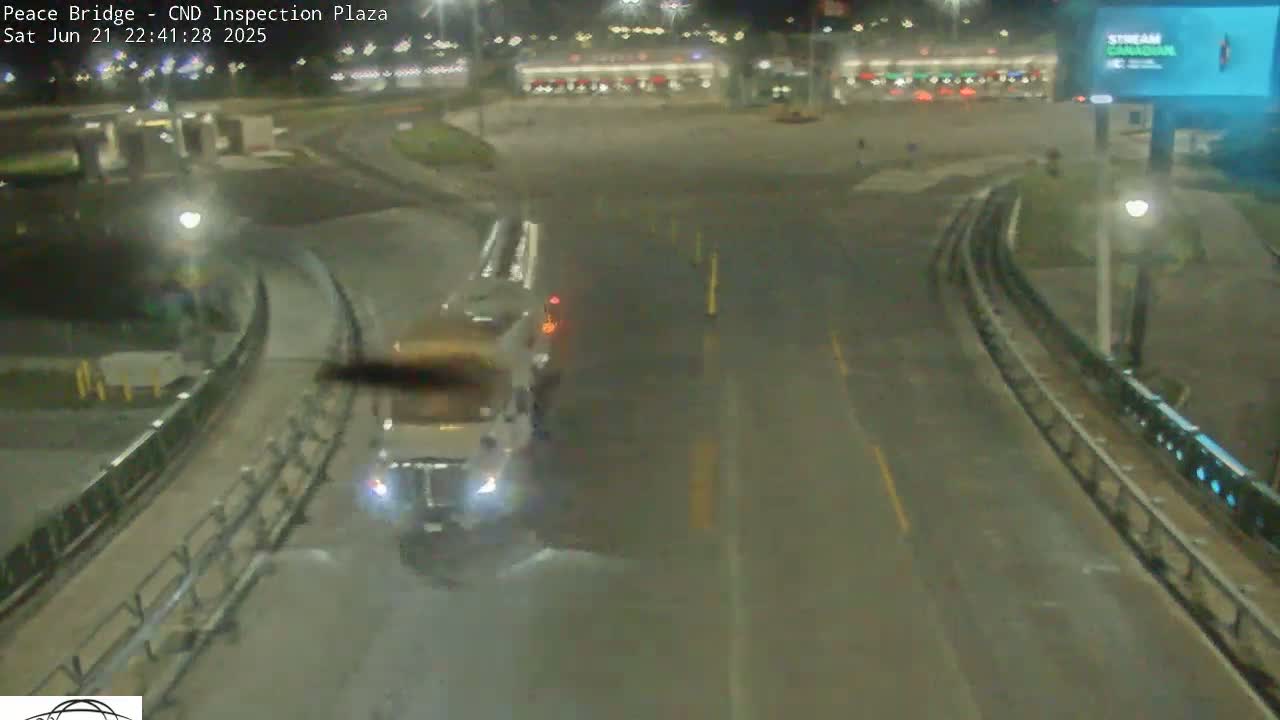 Fort Erie, Peace Bridge Canadian Inspection Plaza & Border Crossing Tool Booths Live Cam - Fort Erie, Niagara, Ontario, Canada