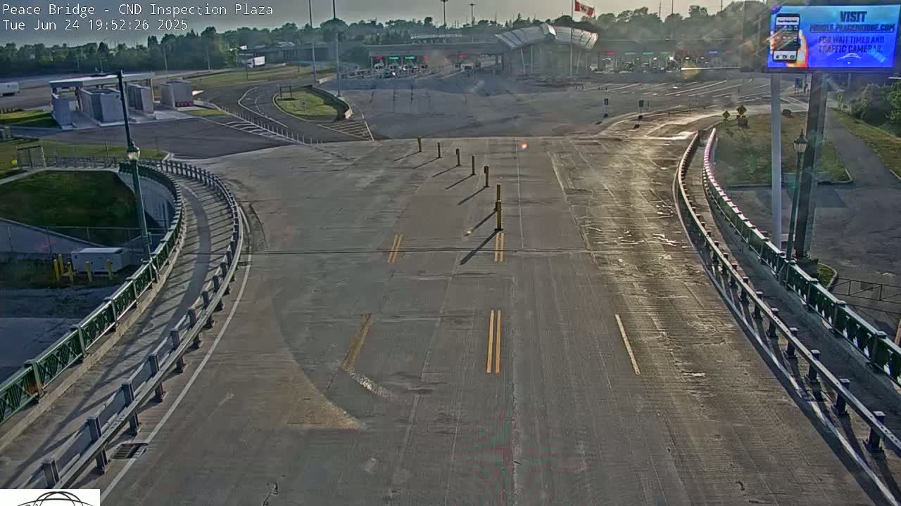 Fort Erie, Peace Bridge Canadian Inspection Plaza & Border Crossing Tool Booths Live Cam - Fort Erie, Niagara, Ontario, Canada