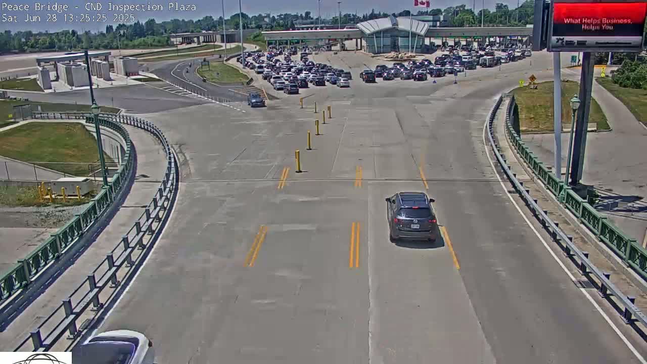 Fort Erie, Peace Bridge Canadian Inspection Plaza & Border Crossing Tool Booths Live Cam - Fort Erie, Niagara, Ontario, Canada