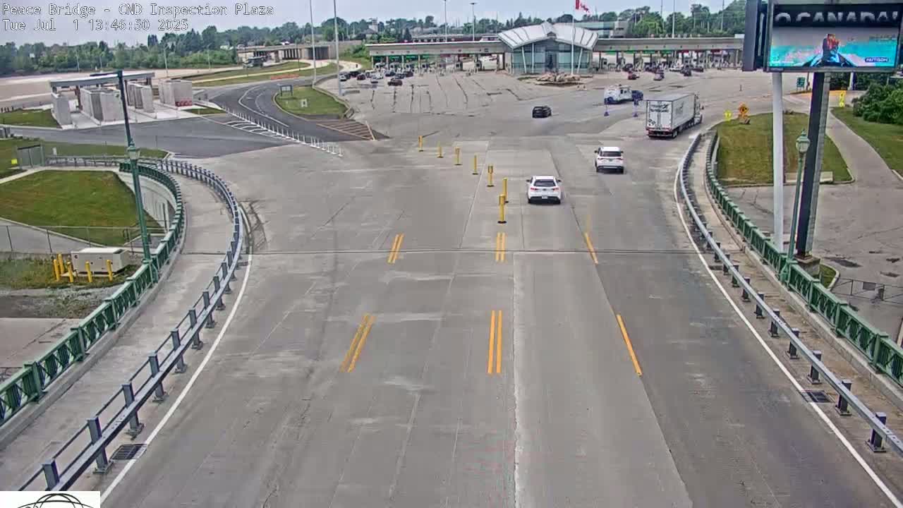 Fort Erie, Peace Bridge Canadian Inspection Plaza & Border Crossing Tool Booths Live Cam - Fort Erie, Niagara, Ontario, Canada