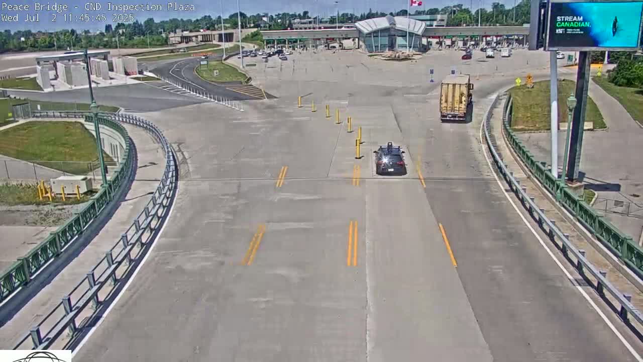 Fort Erie, Peace Bridge Canadian Inspection Plaza & Border Crossing Tool Booths Live Cam - Fort Erie, Niagara, Ontario, Canada