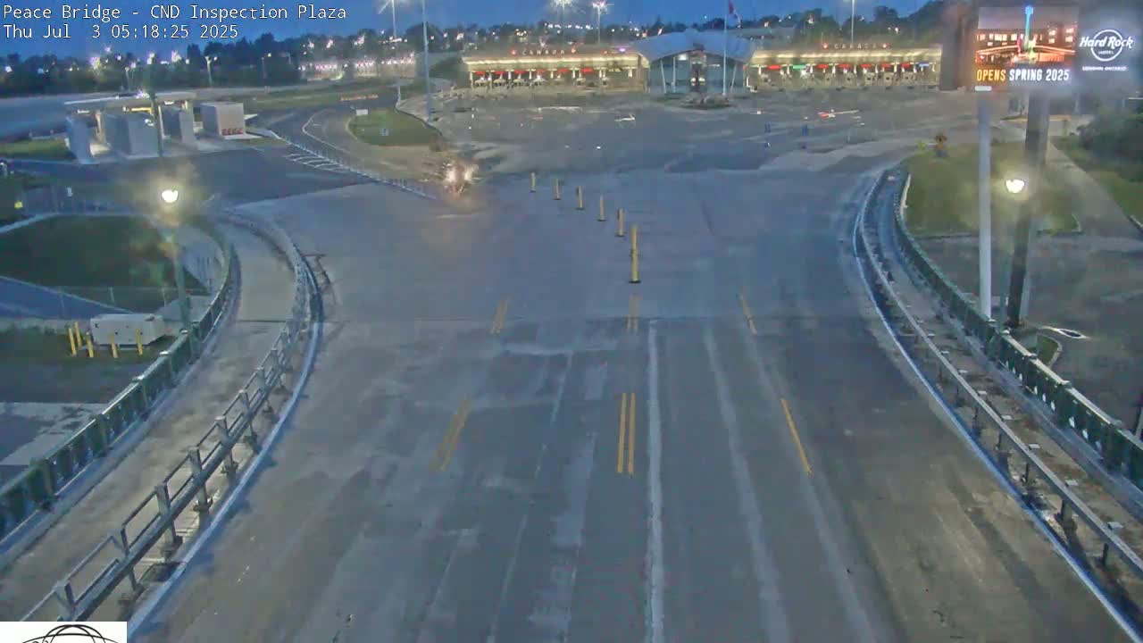 Fort Erie, Peace Bridge Canadian Inspection Plaza & Border Crossing Tool Booths Live Cam - Fort Erie, Niagara, Ontario, Canada