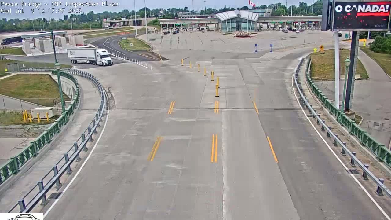 Fort Erie, Peace Bridge Canadian Inspection Plaza & Border Crossing Tool Booths Live Cam - Fort Erie, Niagara, Ontario, Canada