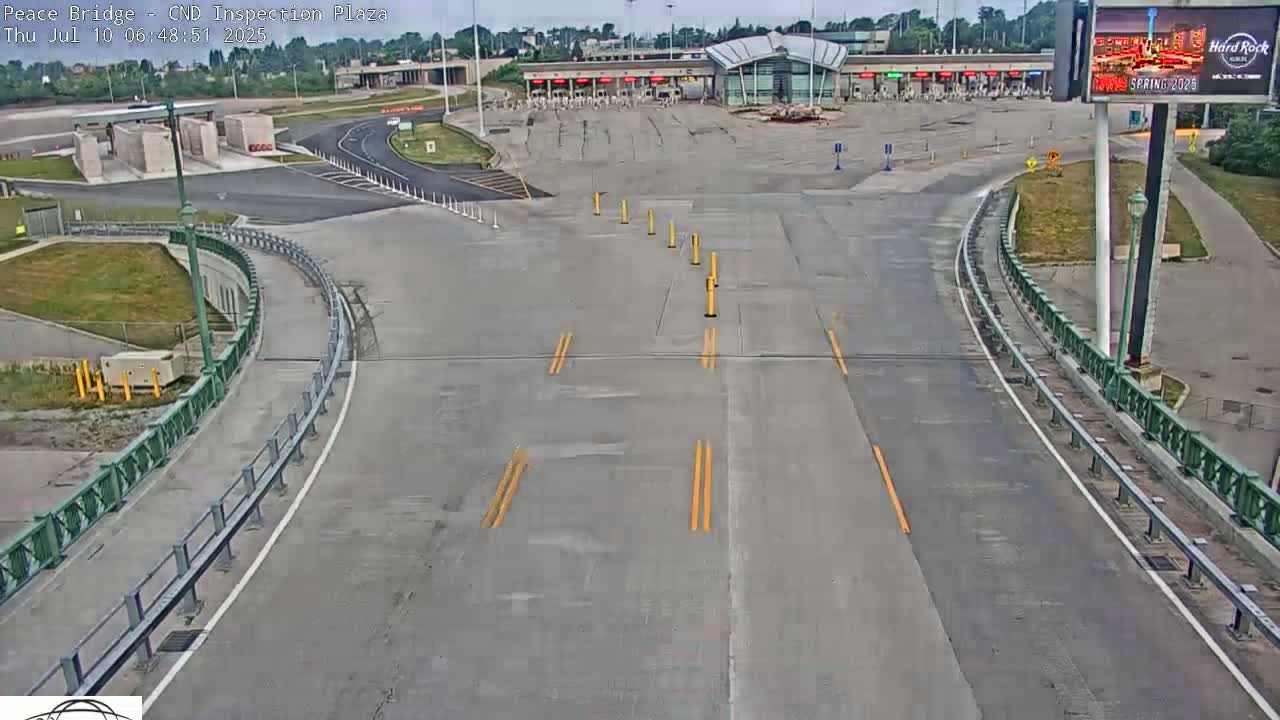 Fort Erie, Peace Bridge Canadian Inspection Plaza & Border Crossing Tool Booths Live Cam - Fort Erie, Niagara, Ontario, Canada