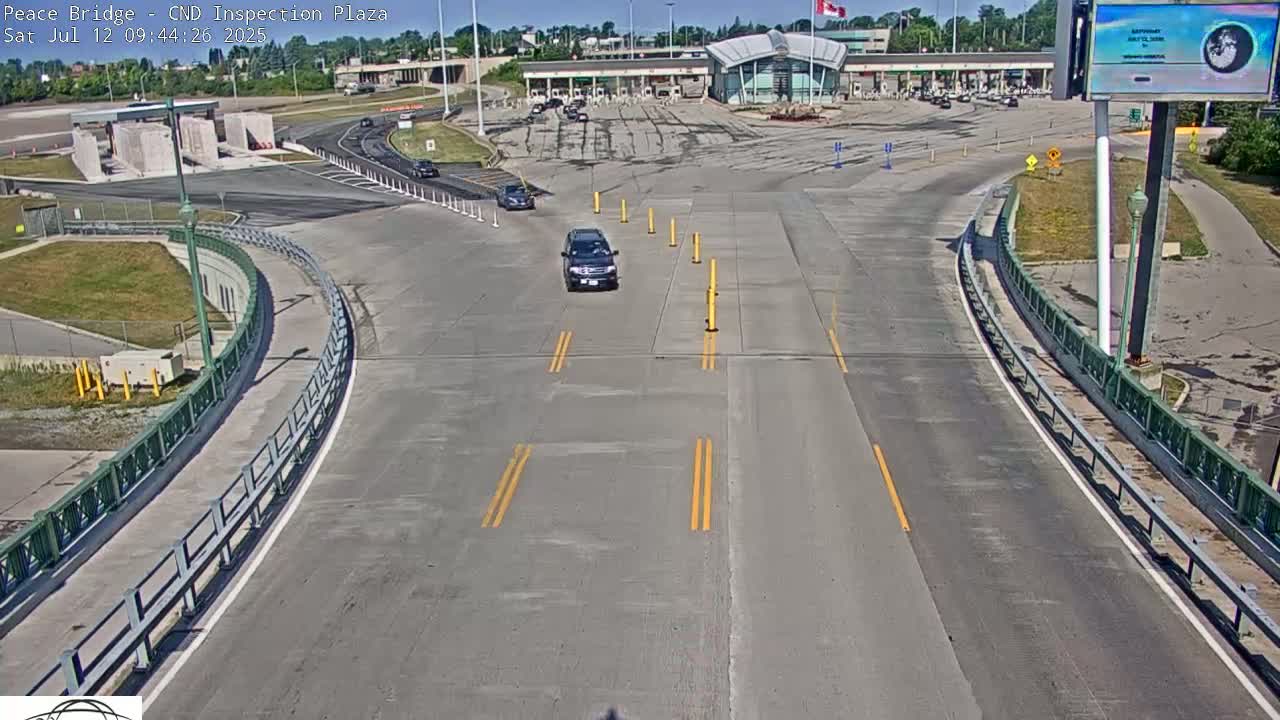 Fort Erie, Peace Bridge Canadian Inspection Plaza & Border Crossing Tool Booths Live Cam - Fort Erie, Niagara, Ontario, Canada