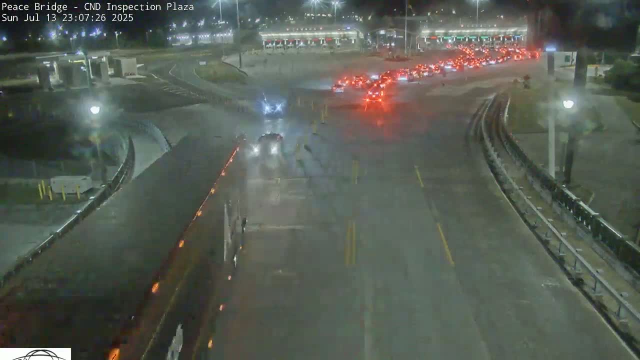 Fort Erie, Peace Bridge Canadian Inspection Plaza & Border Crossing Tool Booths Live Cam - Fort Erie, Niagara, Ontario, Canada