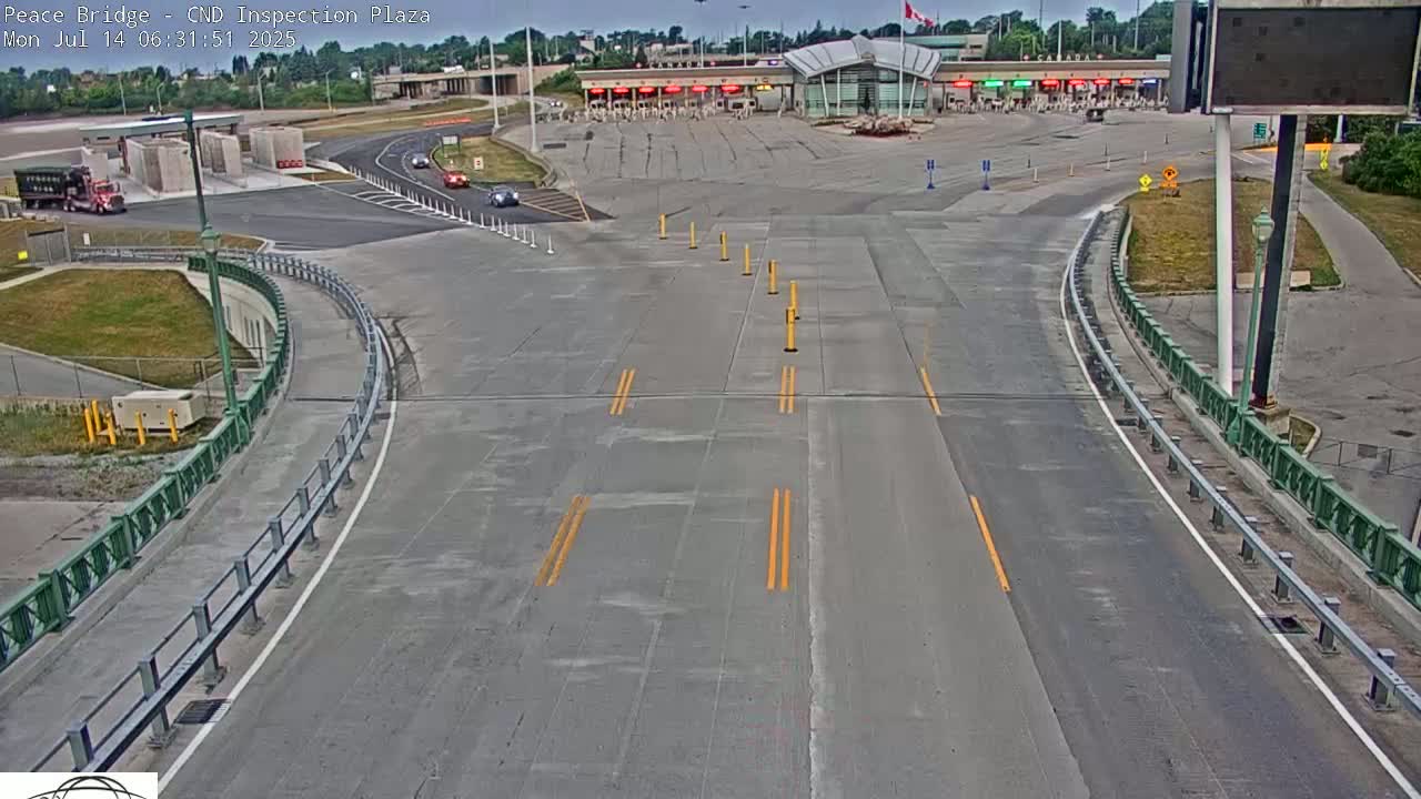 Fort Erie, Peace Bridge Canadian Inspection Plaza & Border Crossing Tool Booths Live Cam - Fort Erie, Niagara, Ontario, Canada