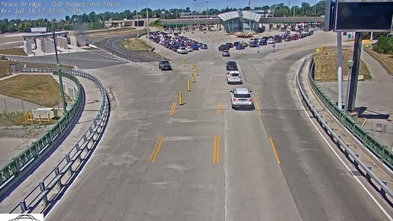 Fort Erie, Peace Bridge Canadian Inspection Plaza & Border Crossing Tool Booths Live Cam - Fort Erie, Niagara, Ontario, Canada