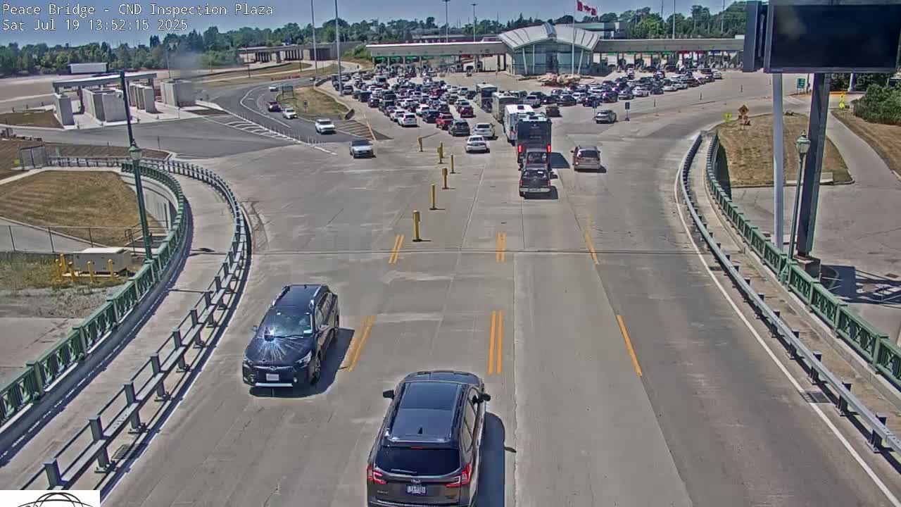 Fort Erie, Peace Bridge Canadian Inspection Plaza & Border Crossing Tool Booths Live Cam - Fort Erie, Niagara, Ontario, Canada