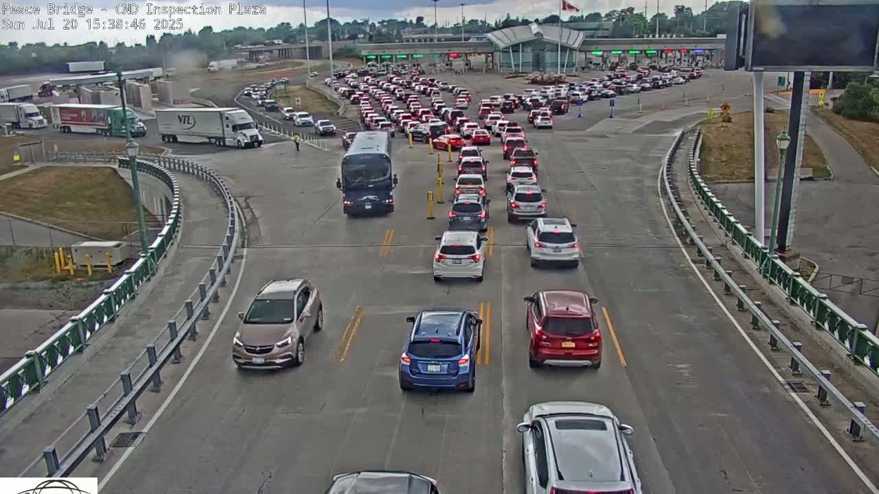Fort Erie, Peace Bridge Canadian Inspection Plaza & Border Crossing Tool Booths Live Cam - Fort Erie, Niagara, Ontario, Canada