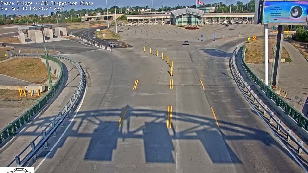 Fort Erie, Peace Bridge Canadian Inspection Plaza & Border Crossing Tool Booths Live Cam - Fort Erie, Niagara, Ontario, Canada