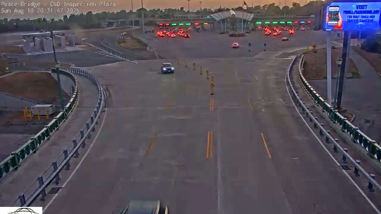 Fort Erie, Peace Bridge Canadian Inspection Plaza & Border Crossing Tool Booths Live Cam - Fort Erie, Niagara, Ontario, Canada