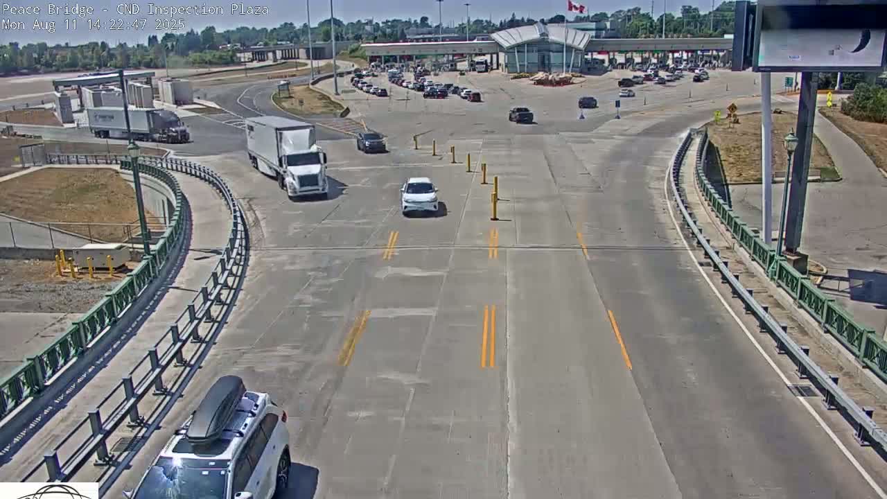 Fort Erie, Peace Bridge Canadian Inspection Plaza & Border Crossing Tool Booths Live Cam - Fort Erie, Niagara, Ontario, Canada