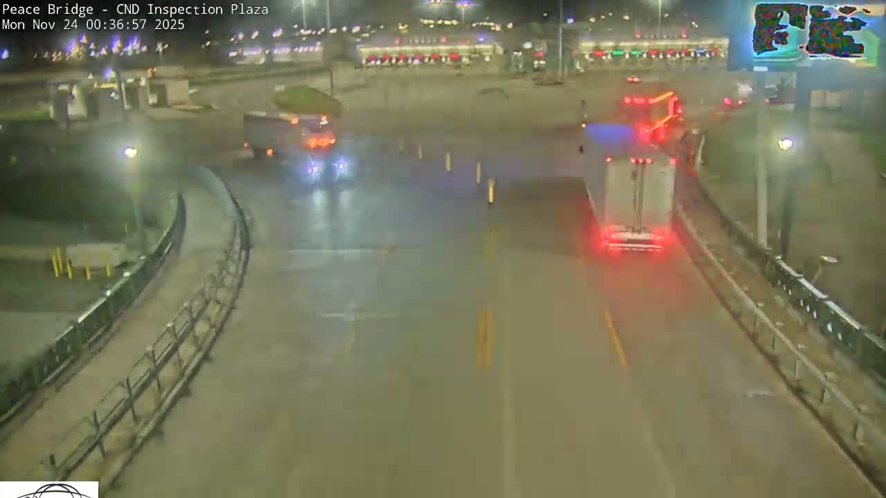 Fort Erie, Peace Bridge Canadian Inspection Plaza & Border Crossing Tool Booths Live Cam - Fort Erie, Niagara, Ontario, Canada