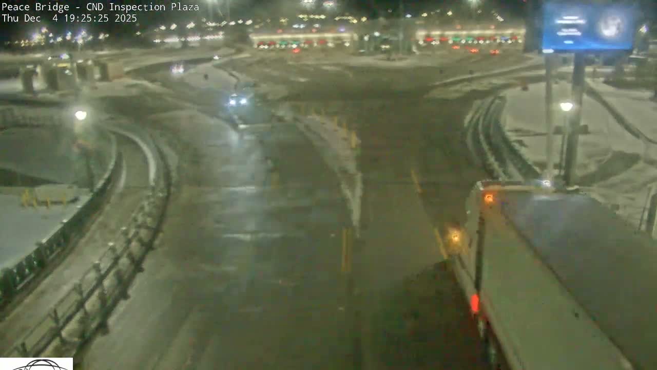 Fort Erie, Peace Bridge Canadian Inspection Plaza & Border Crossing Tool Booths Live Cam - Fort Erie, Niagara, Ontario, Canada