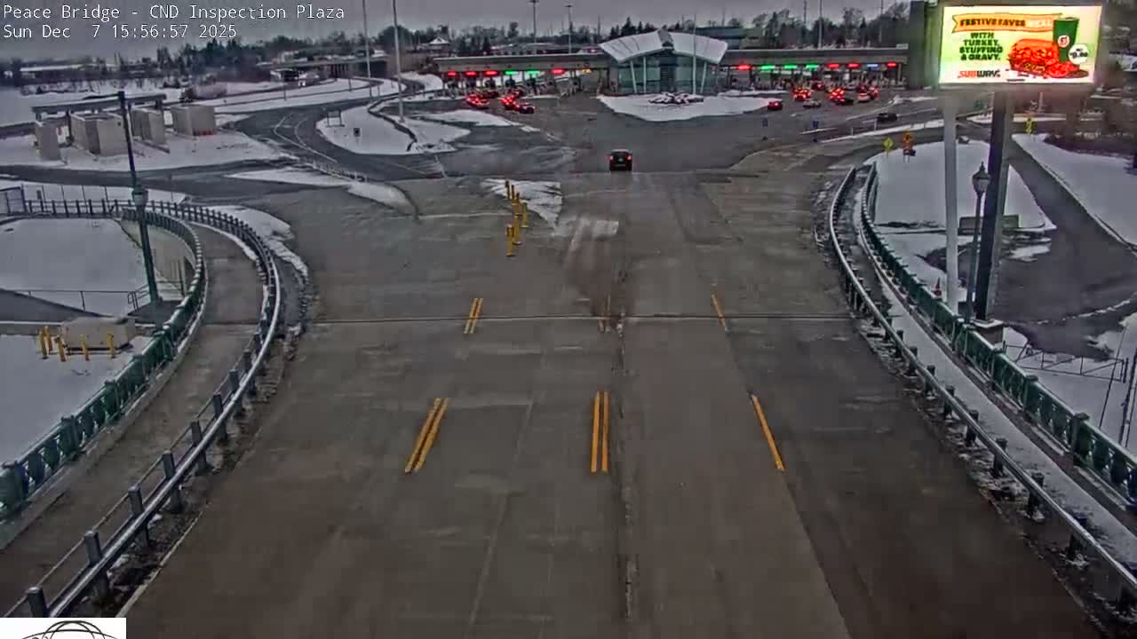 Fort Erie, Peace Bridge Canadian Inspection Plaza & Border Crossing Tool Booths Live Cam - Fort Erie, Niagara, Ontario, Canada