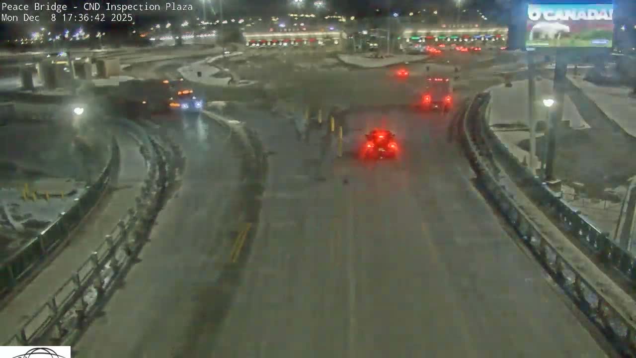 Fort Erie, Peace Bridge Canadian Inspection Plaza & Border Crossing Tool Booths Live Cam - Fort Erie, Niagara, Ontario, Canada