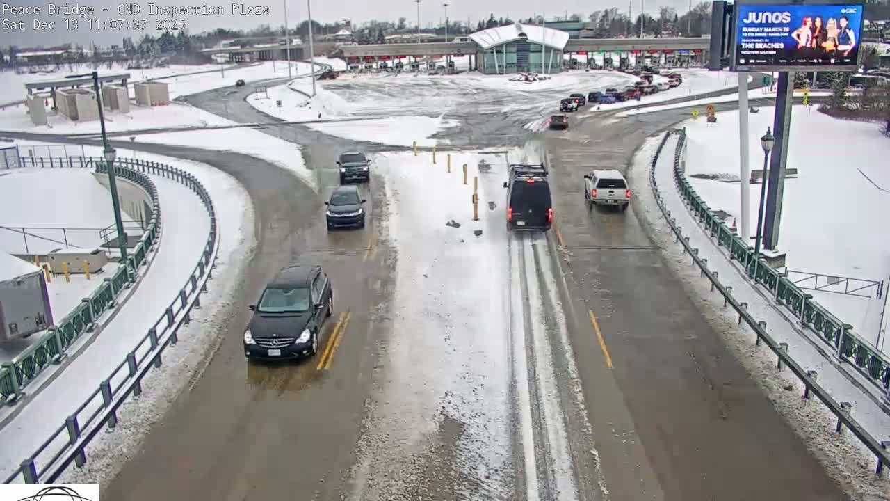Fort Erie, Peace Bridge Canadian Inspection Plaza & Border Crossing Tool Booths Live Cam - Fort Erie, Niagara, Ontario, Canada