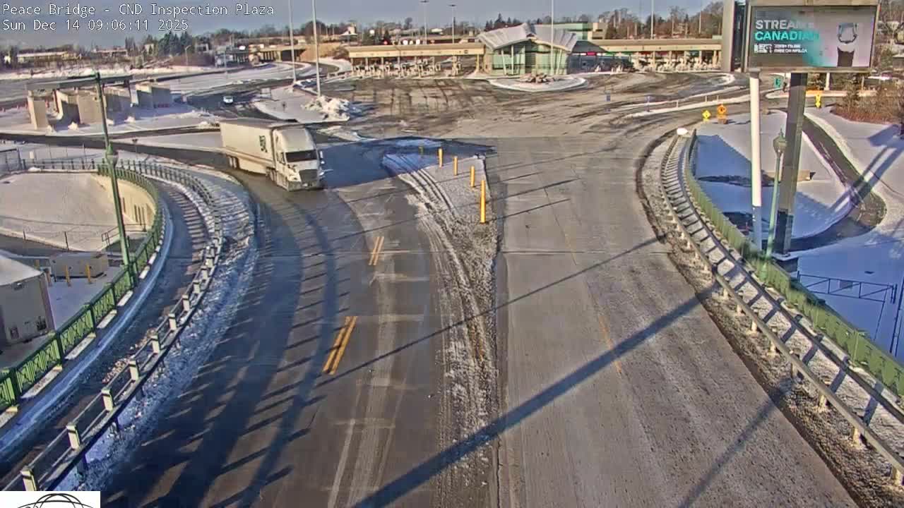 Fort Erie, Peace Bridge Canadian Inspection Plaza & Border Crossing Tool Booths Live Cam - Fort Erie, Niagara, Ontario, Canada
