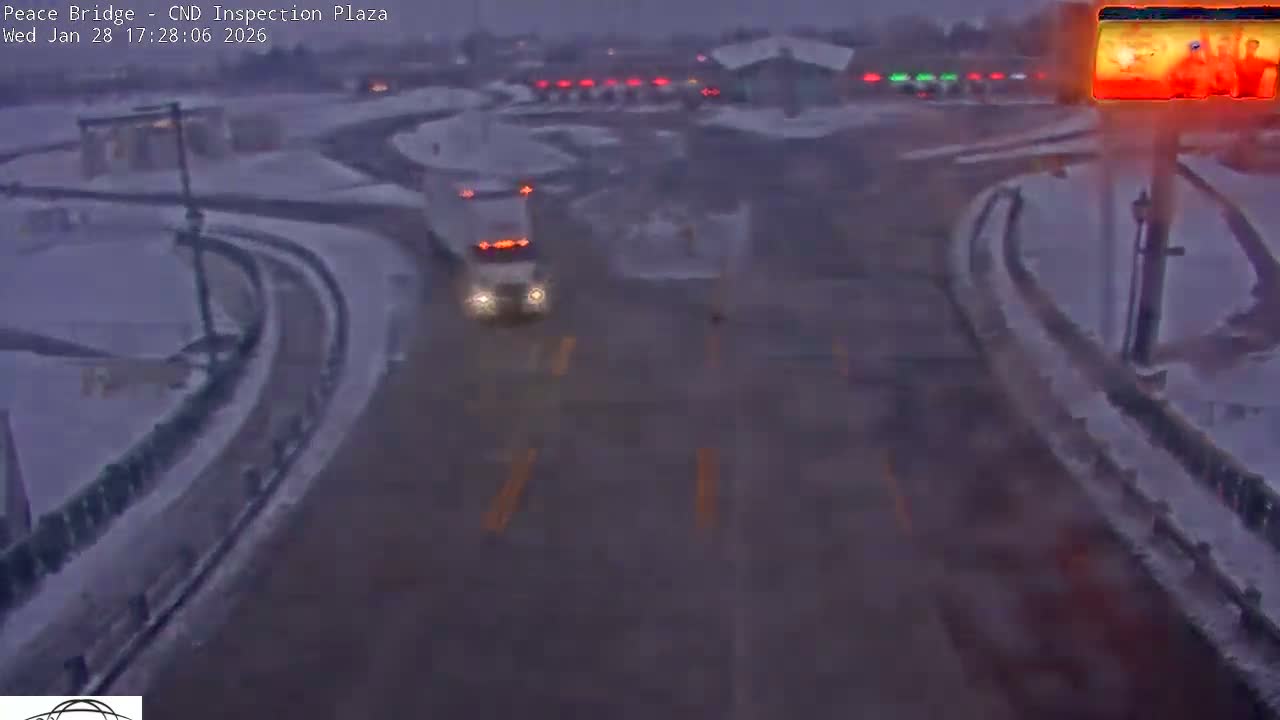 Fort Erie, Peace Bridge Canadian Inspection Plaza & Border Crossing Tool Booths Live Cam - Fort Erie, Niagara, Ontario, Canada