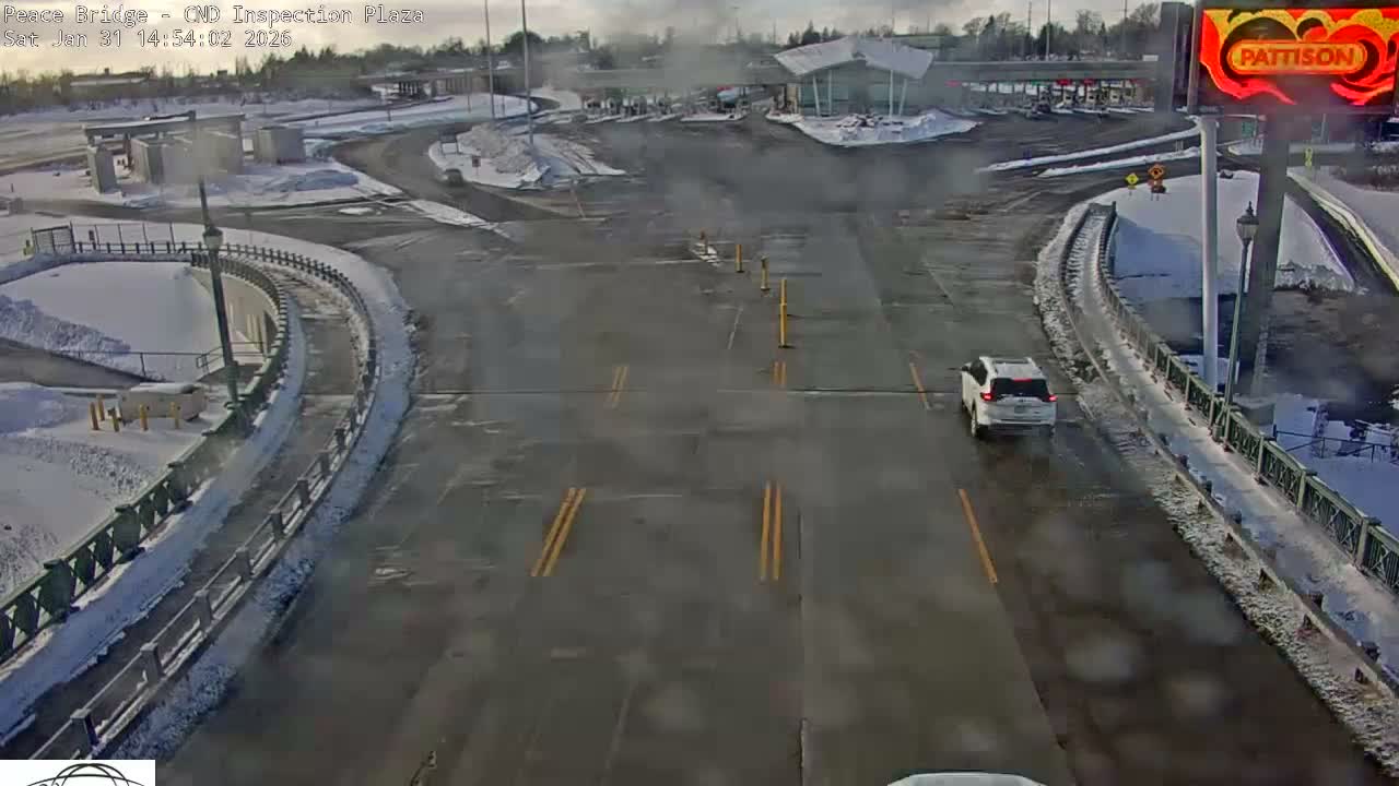 Fort Erie, Peace Bridge Canadian Inspection Plaza & Border Crossing Tool Booths Live Cam - Fort Erie, Niagara, Ontario, Canada