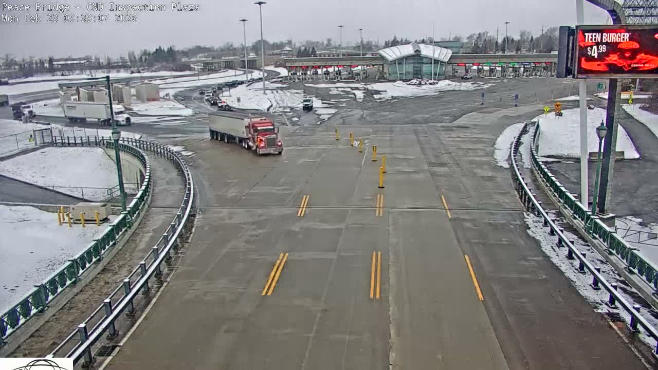Fort Erie, Peace Bridge Canadian Inspection Plaza & Border Crossing Tool Booths Live Cam - Fort Erie, Niagara, Ontario, Canada