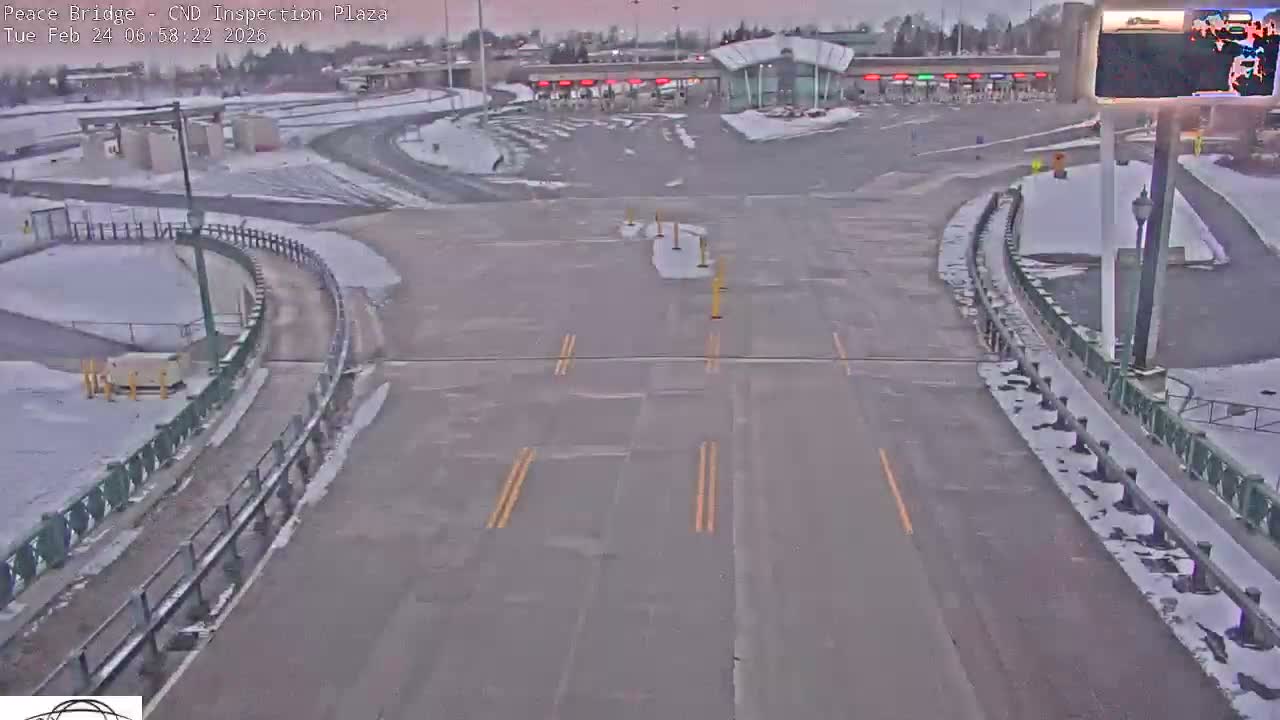 Fort Erie, Peace Bridge Canadian Inspection Plaza & Border Crossing Tool Booths Live Cam - Fort Erie, Niagara, Ontario, Canada