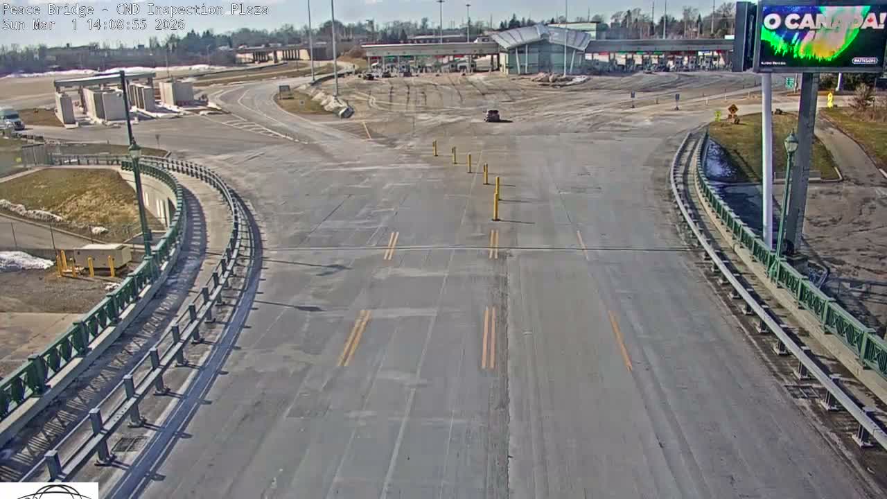 Fort Erie, Peace Bridge Canadian Inspection Plaza & Border Crossing Tool Booths Live Cam - Fort Erie, Niagara, Ontario, Canada