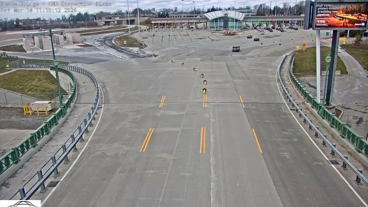 Fort Erie, Peace Bridge Canadian Inspection Plaza & Border Crossing Tool Booths Live Cam - Fort Erie, Niagara, Ontario, Canada