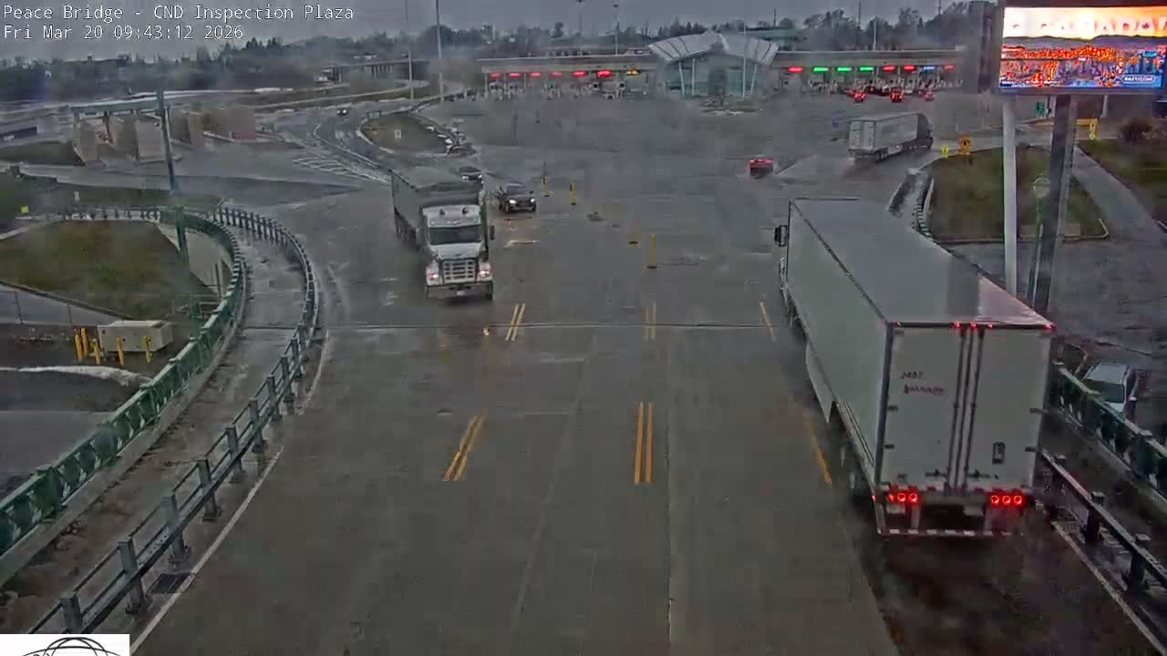 Fort Erie, Peace Bridge Canadian Inspection Plaza & Border Crossing Tool Booths Live Cam - Fort Erie, Niagara, Ontario, Canada