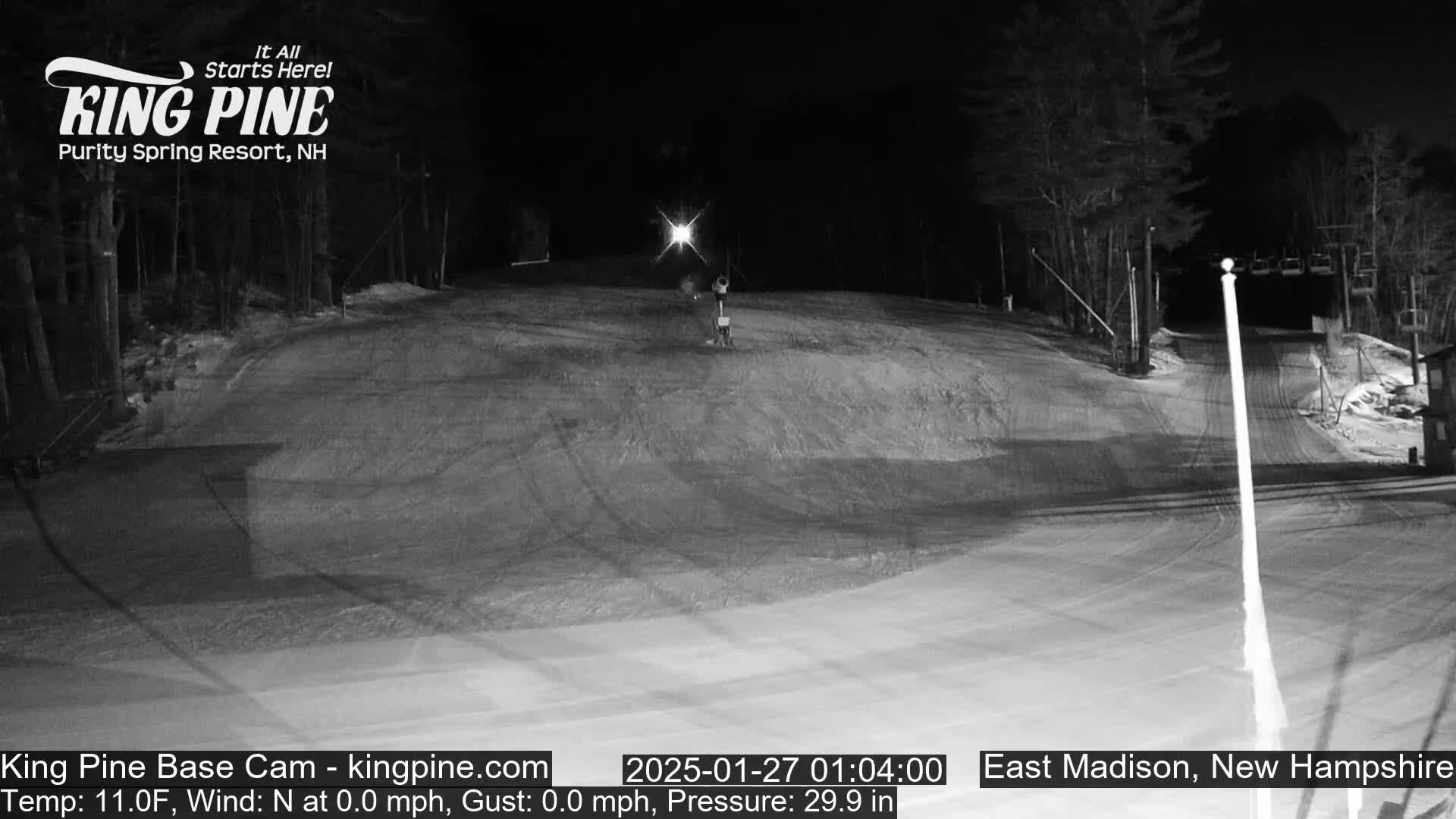 King Pine Base Ski Live Cam - Madison, New Hampshire, USA