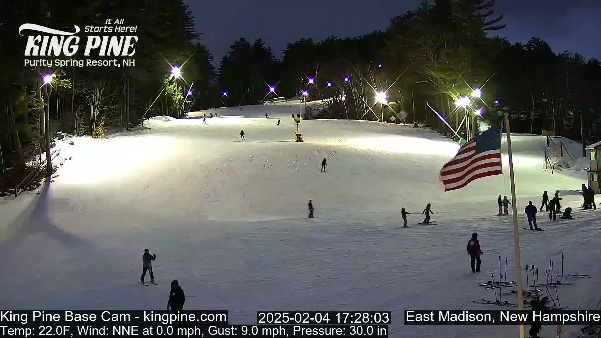 King Pine Base Ski Live Cam - Madison, New Hampshire, USA