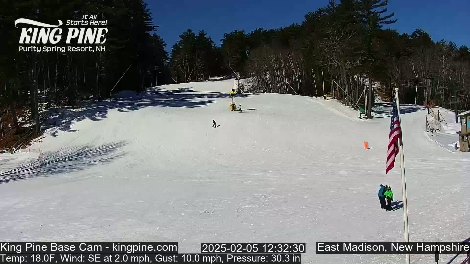 King Pine Base Ski Live Cam - Madison, New Hampshire, USA