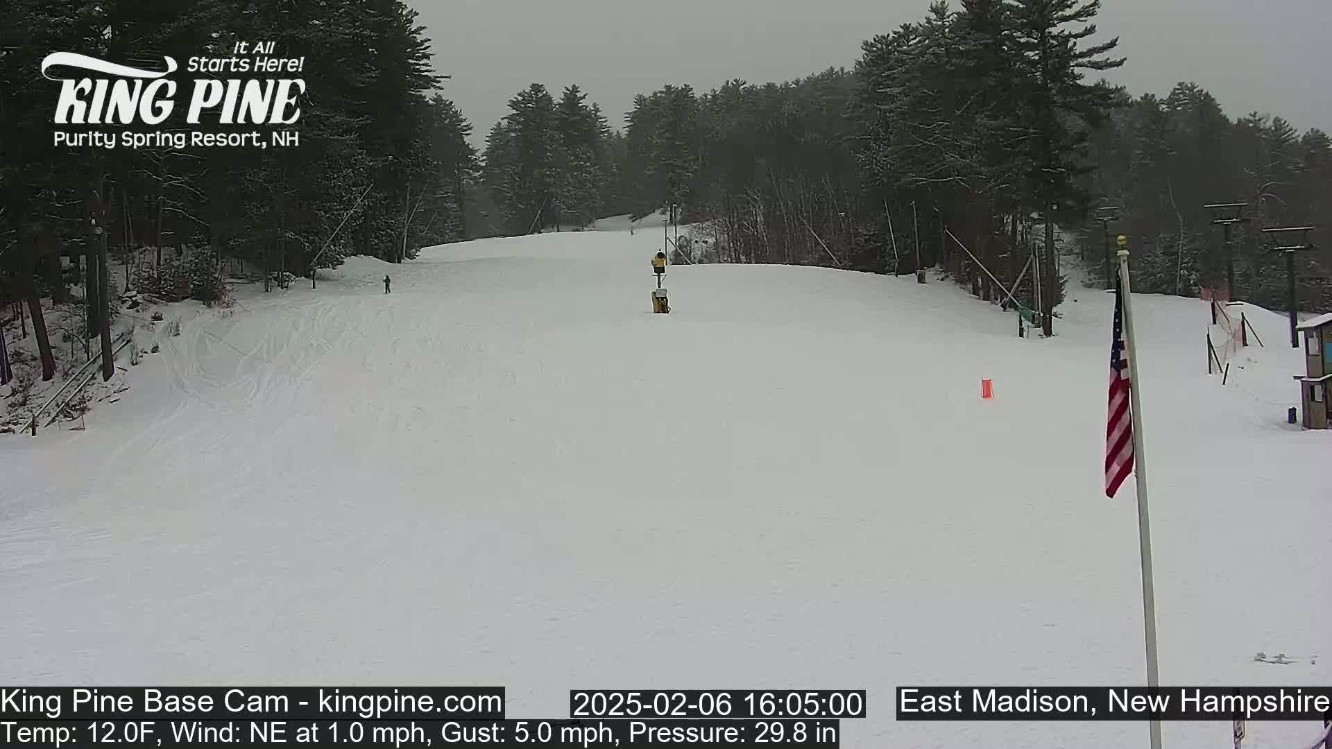 King Pine Base Ski Live Cam - Madison, New Hampshire, USA